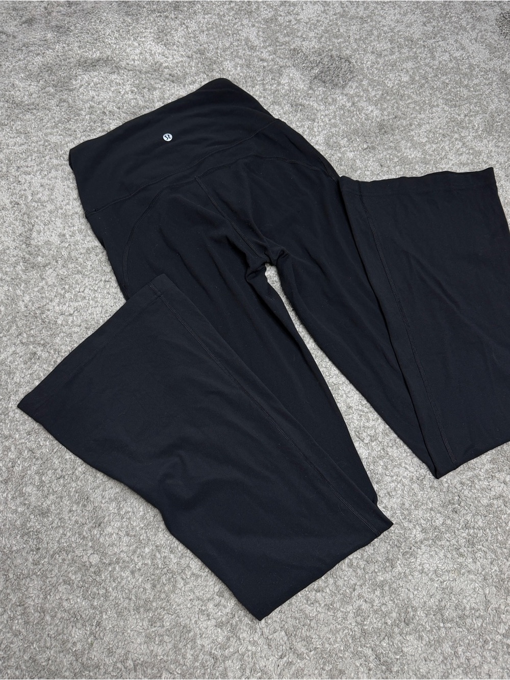 Lululemon High-Rise Groove Flare Pants 🧘♀️